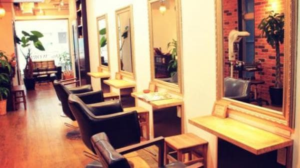 International hair salon OneWORLD Azabujuban - 1
