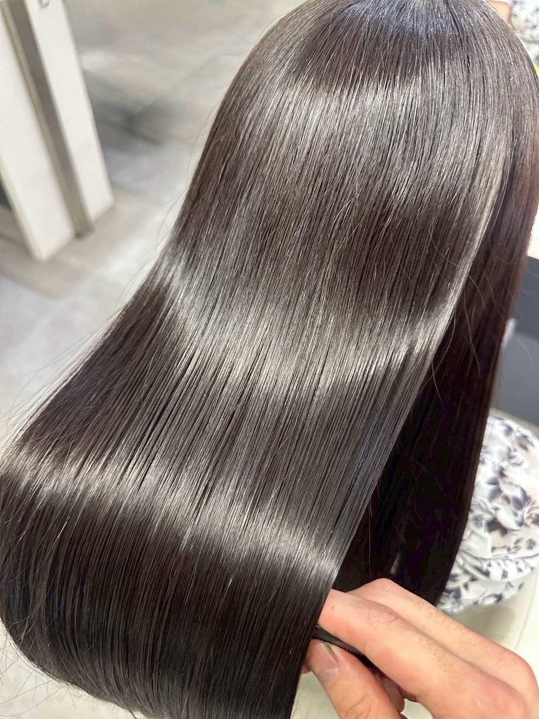 【ReFa HYDRAID|カラーの艶・色持ちを高め、やわらかくまとまる美髪へ】